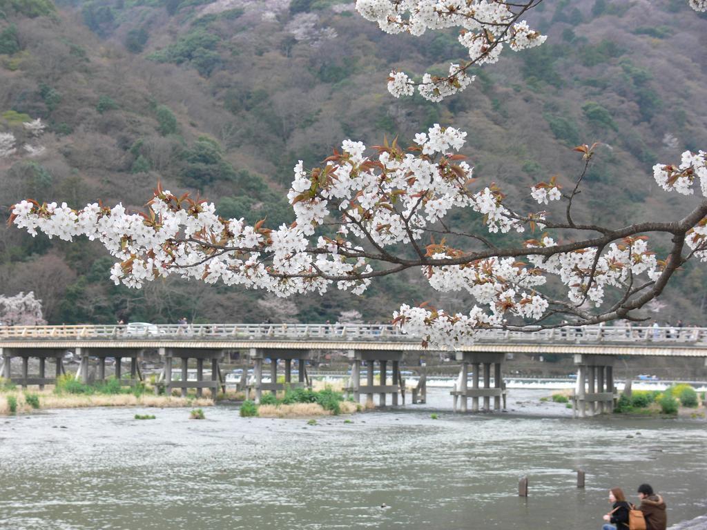 Aparthotel The Grandwest Arashiyama Kioto Exterior foto